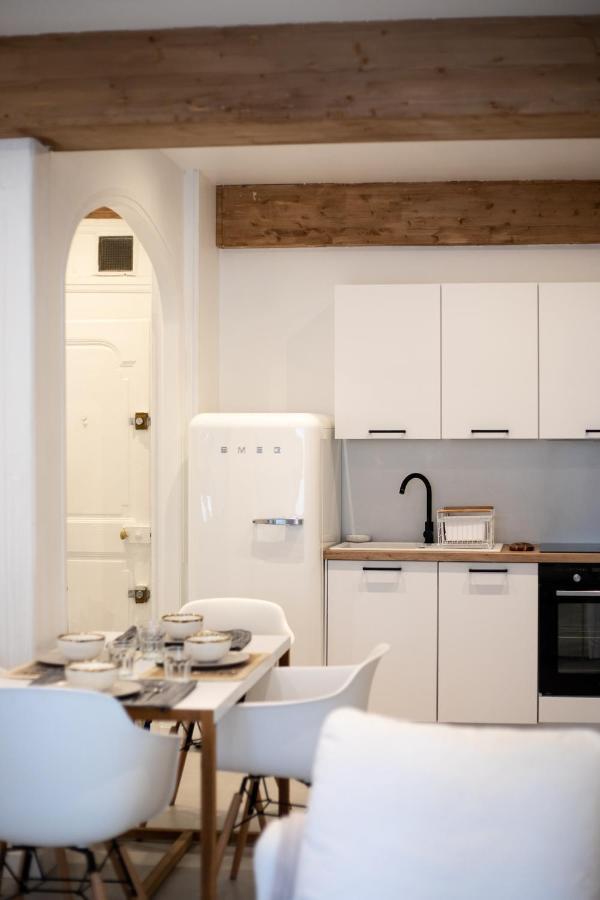 "L'Historique" - Charmant Appartement En Centre-Ville Historique Chambery Ngoại thất bức ảnh