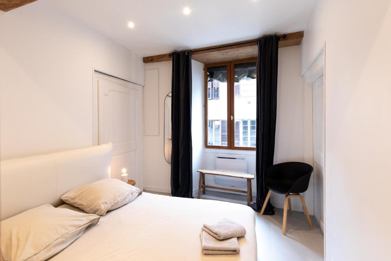 "L'Historique" - Charmant Appartement En Centre-Ville Historique Chambery Ngoại thất bức ảnh